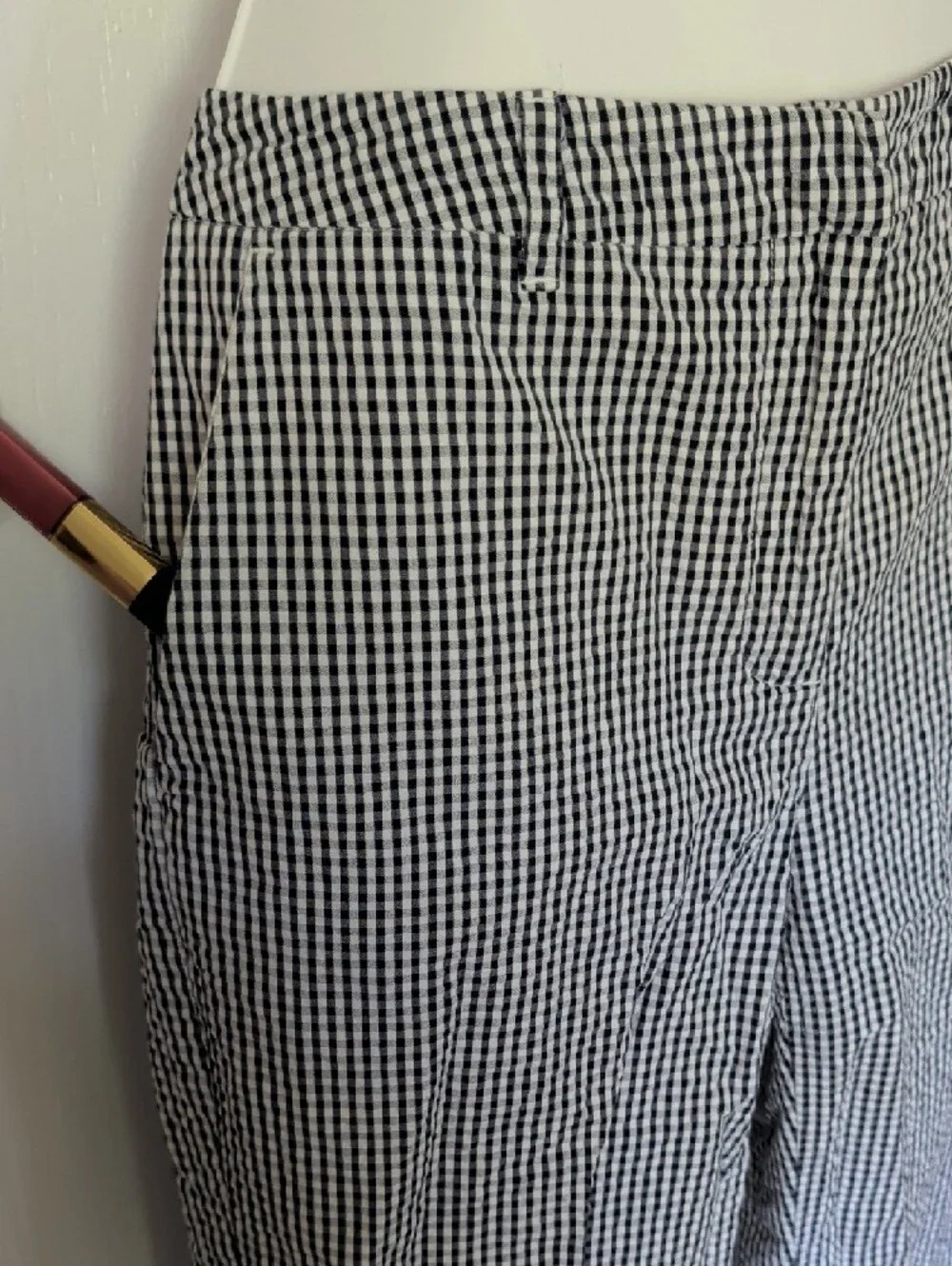 Ann Taylor Black and White Gingham Capris - Picture 3 of 10